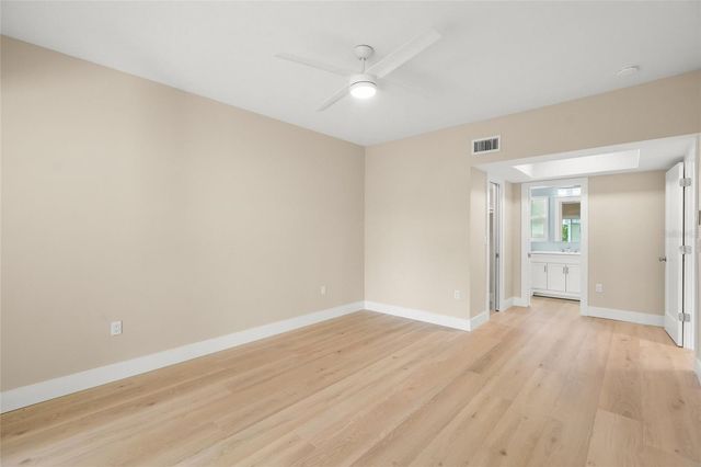 5823 TIDEWOOD AVENUE 19, Sarasota, FL 34231