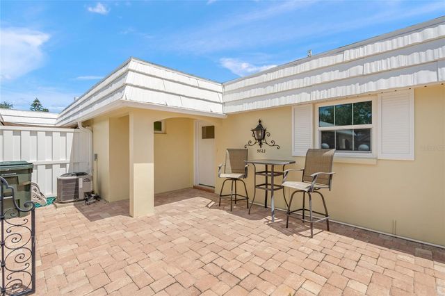 5823 TIDEWOOD AVENUE 19, Sarasota, FL 34231