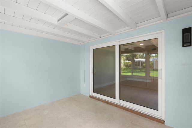 5823 TIDEWOOD AVENUE 19, Sarasota, FL 34231