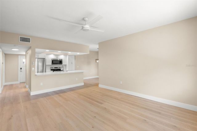 5823 TIDEWOOD AVENUE 19, Sarasota, FL 34231