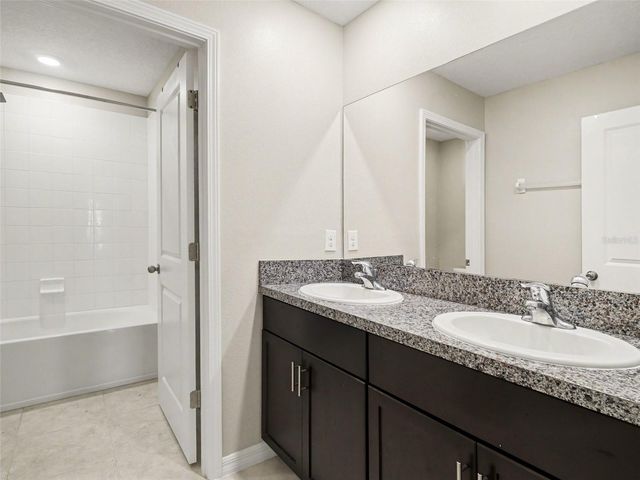 15453 BROAD BRUSH DRIVE, Sun City Center, FL 33573