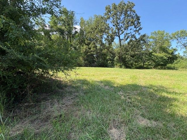 801 E Hilltop Drive, Rogers, AR 72756