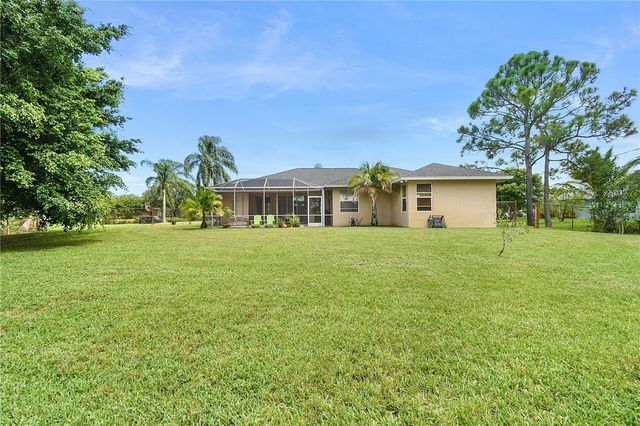 111 North Danville Circle, Port St Lucie, FL 34953