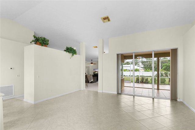 111 North Danville Circle, Port St Lucie, FL 34953