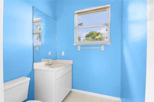 111 North Danville Circle, Port St Lucie, FL 34953