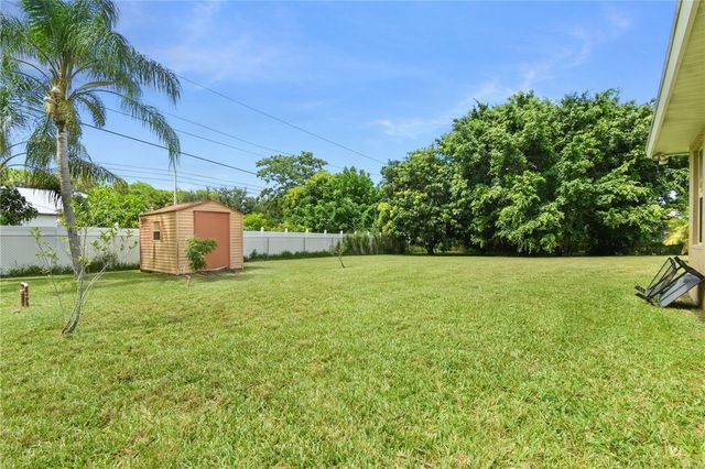 111 North Danville Circle, Port St Lucie, FL 34953