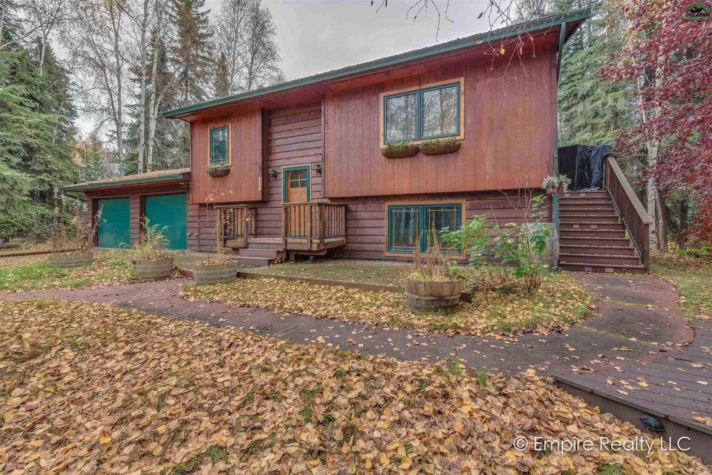 3016 TREATY STREET, North Pole, AK 99705
