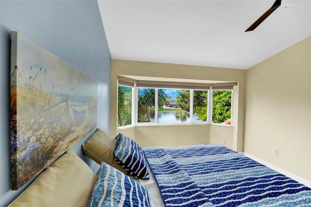 3130 N 38th Avenue, Hollywood, FL 33021