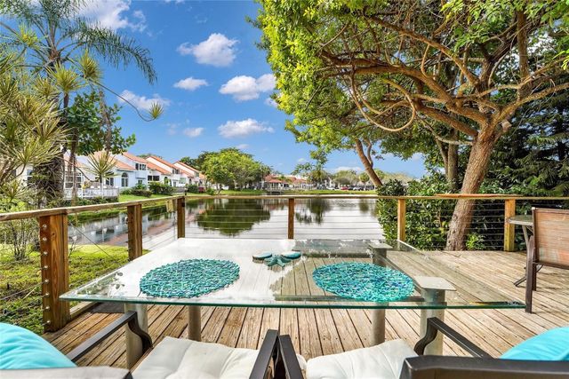 3130 N 38th Avenue, Hollywood, FL 33021