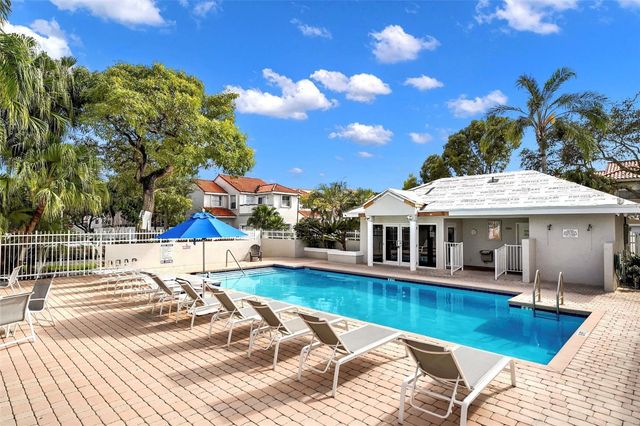 3130 N 38th Avenue, Hollywood, FL 33021