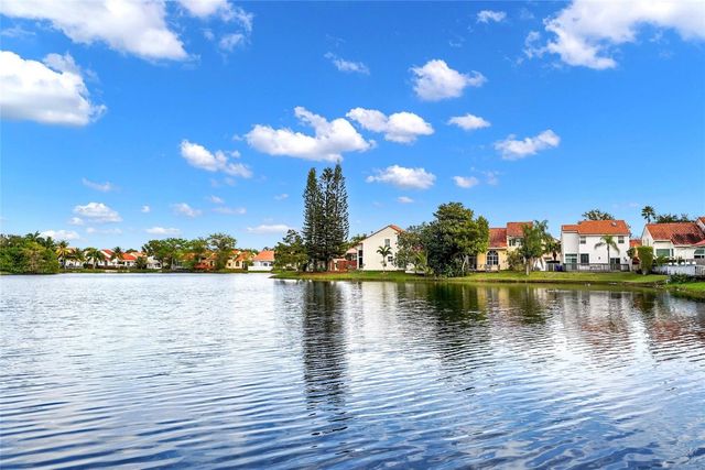 3130 N 38th Avenue, Hollywood, FL 33021