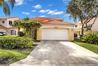 3130 N 38th Avenue, Hollywood, FL 33021