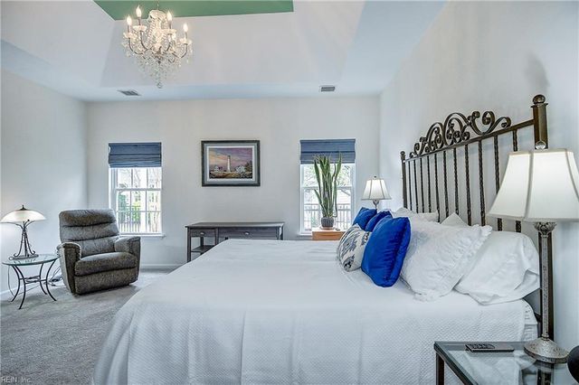 3013 Looking Glass CT, Virginia Beach, VA 23456