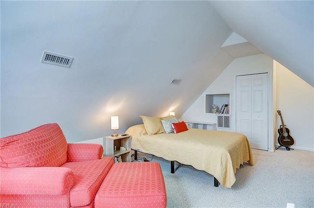 3013 Looking Glass CT, Virginia Beach, VA 23456