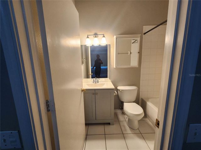 2302 LAKE WOODBERRY CIRCLE, Brandon, FL 33510
