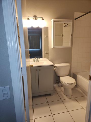 2302 LAKE WOODBERRY CIRCLE, Brandon, FL 33510
