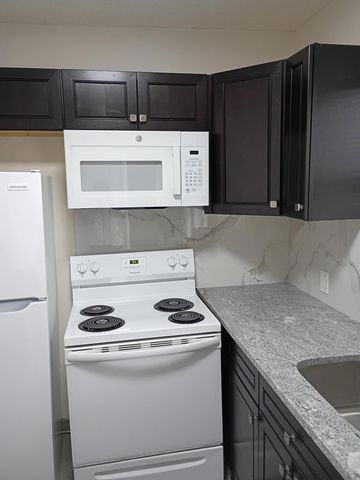 1501 NW 43rd Avenue 204, Lauderhill, FL 33313