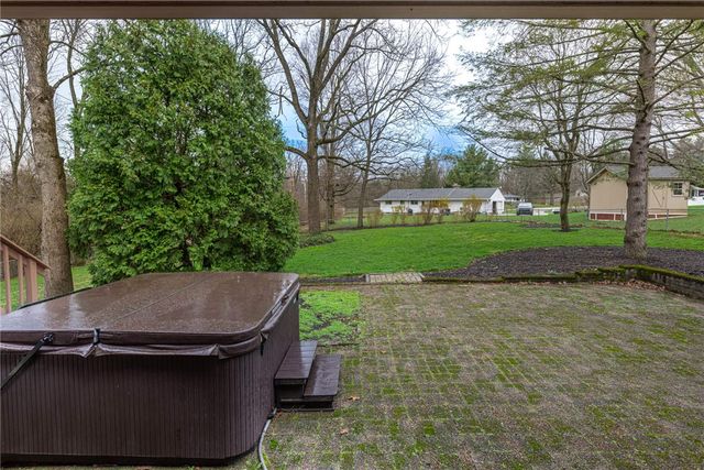 3239 Winterset Drive, Beavercreek, OH 45440