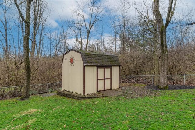 3239 Winterset Drive, Beavercreek, OH 45440