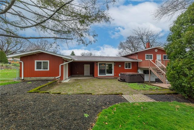 3239 Winterset Drive, Beavercreek, OH 45440