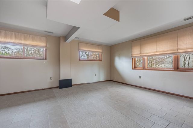 3239 Winterset Drive, Beavercreek, OH 45440