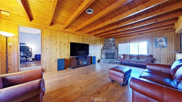 7664 Beckett Street, Tujunga, CA 91042