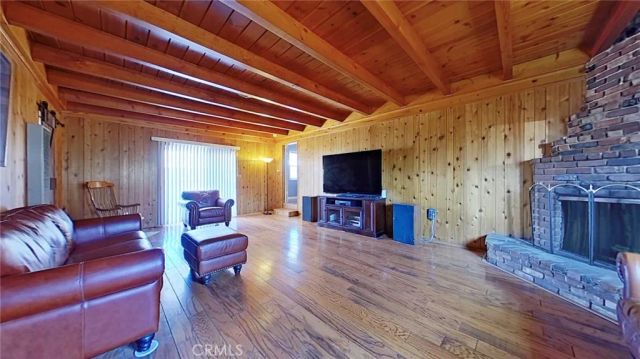 7664 Beckett Street, Tujunga, CA 91042