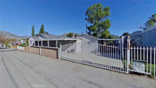 7664 Beckett Street, Tujunga, CA 91042