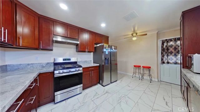 7664 Beckett Street, Tujunga, CA 91042