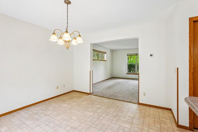 1001 Glacier Hill Drive, Madison, WI 53704