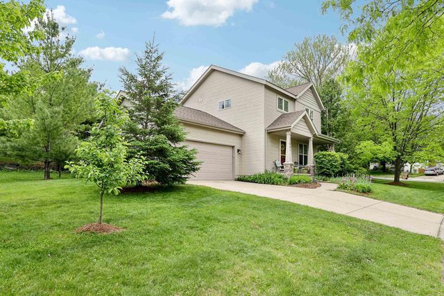 1001 Glacier Hill Drive, Madison, WI 53704