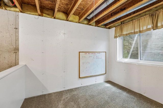 1001 Glacier Hill Drive, Madison, WI 53704