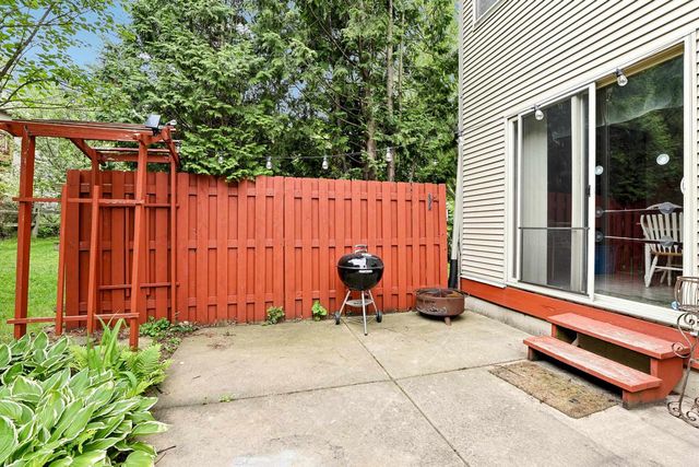 1001 Glacier Hill Drive, Madison, WI 53704