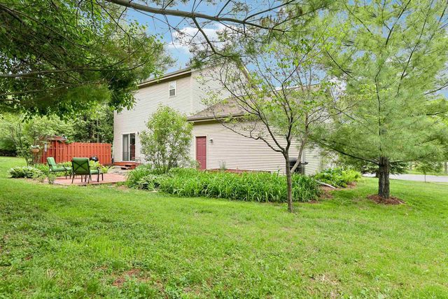 1001 Glacier Hill Drive, Madison, WI 53704