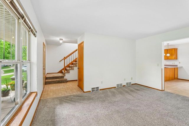 1001 Glacier Hill Drive, Madison, WI 53704