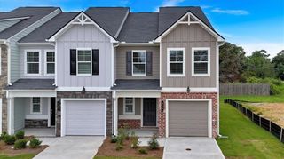 319 Rolling Green Rd., Adairsville, GA 30103