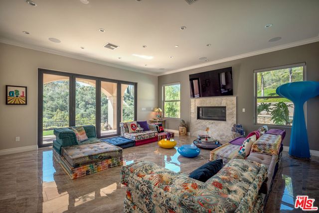 47 Buckskin Road, Bell Canyon, CA 91307