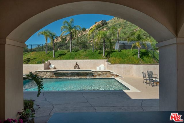 47 Buckskin Road, Bell Canyon, CA 91307