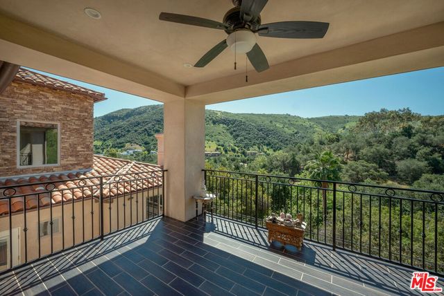 47 Buckskin Road, Bell Canyon, CA 91307