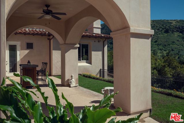 47 Buckskin Road, Bell Canyon, CA 91307