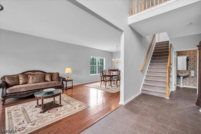 20 Kiser Ln, Bridgewater Twp., NJ 08807
