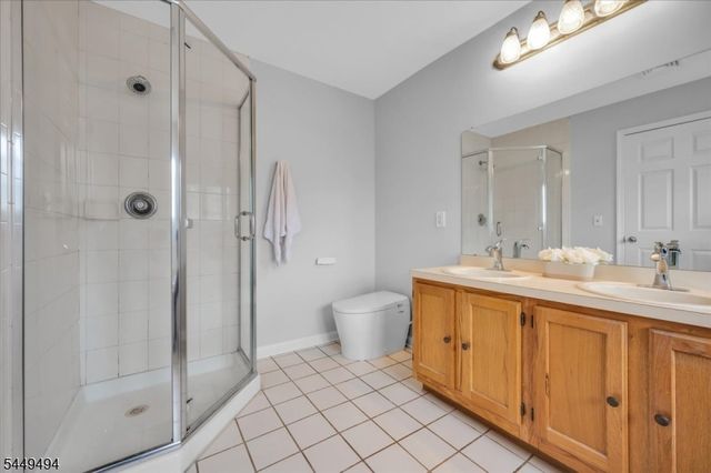 20 Kiser Ln, Bridgewater Twp., NJ 08807