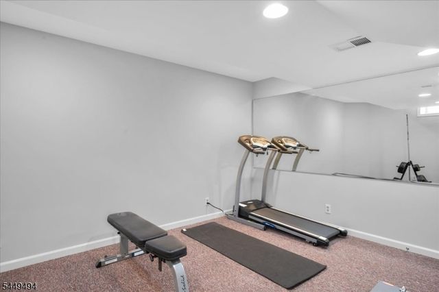 20 Kiser Ln, Bridgewater Twp., NJ 08807