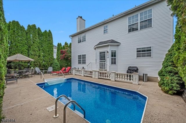 20 Kiser Ln, Bridgewater Twp., NJ 08807