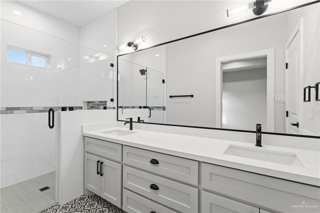 312 E 10th Street, San Juan, TX 78589