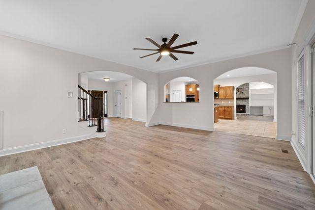 1957 Boyer Blvd, Clarksville, TN 37043