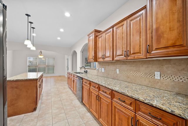 1957 Boyer Blvd, Clarksville, TN 37043