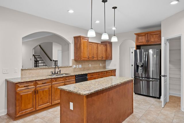 1957 Boyer Blvd, Clarksville, TN 37043