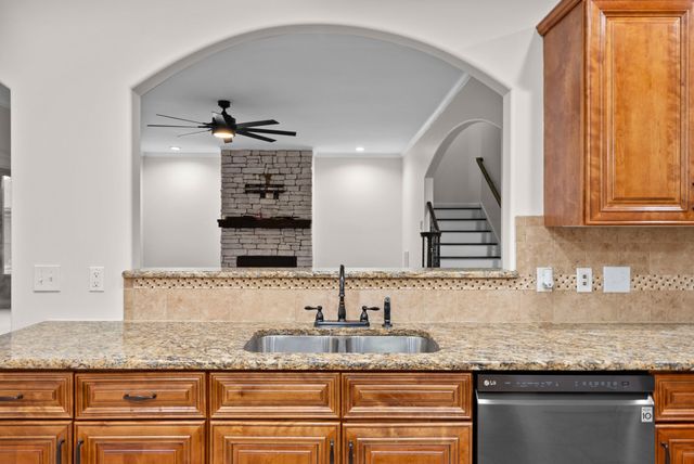 1957 Boyer Blvd, Clarksville, TN 37043