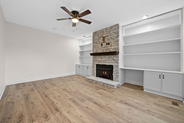 1957 Boyer Blvd, Clarksville, TN 37043